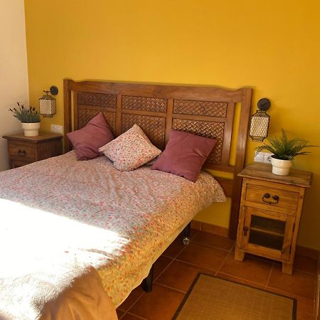 Tres Navios En El Mar Casa Rural De 10 Habitaciones Con Bano Individual Precios Web Montejo de Tiermes Kültér fotó