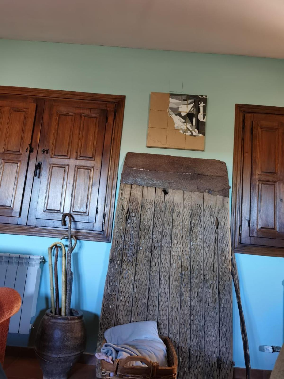 Tres Navios En El Mar Casa Rural De 10 Habitaciones Con Bano Individual Precios Web Montejo de Tiermes Kültér fotó